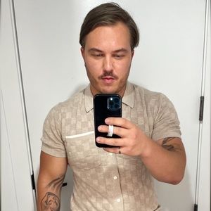 Meet your Posher, Modestas